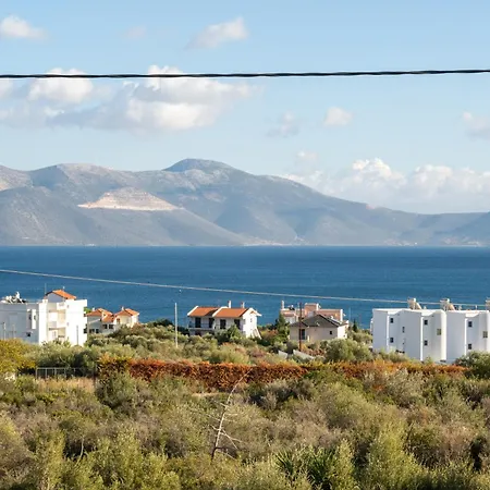 Luxury Akti * ألفيريون