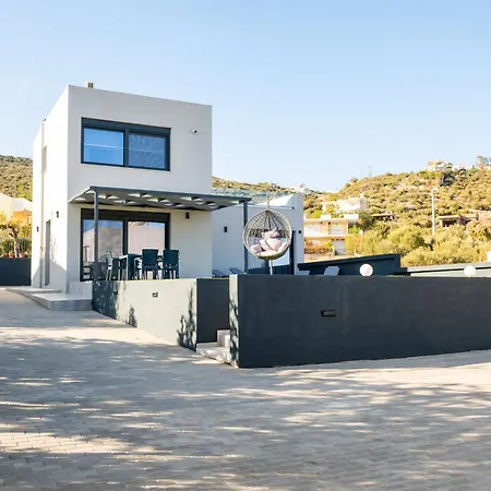 Luxury Akti Villa Alivérion